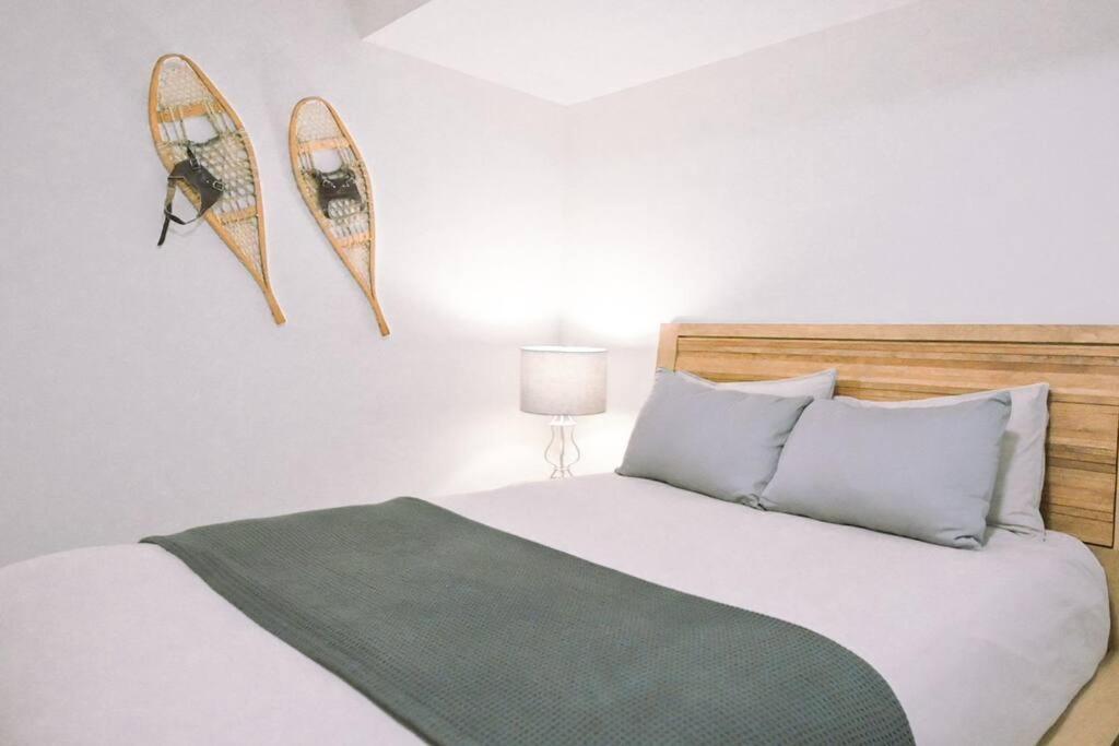 Oasis Getaway, Mins To Lake, King Bed, Dbl Garage Invermere Luaran gambar
